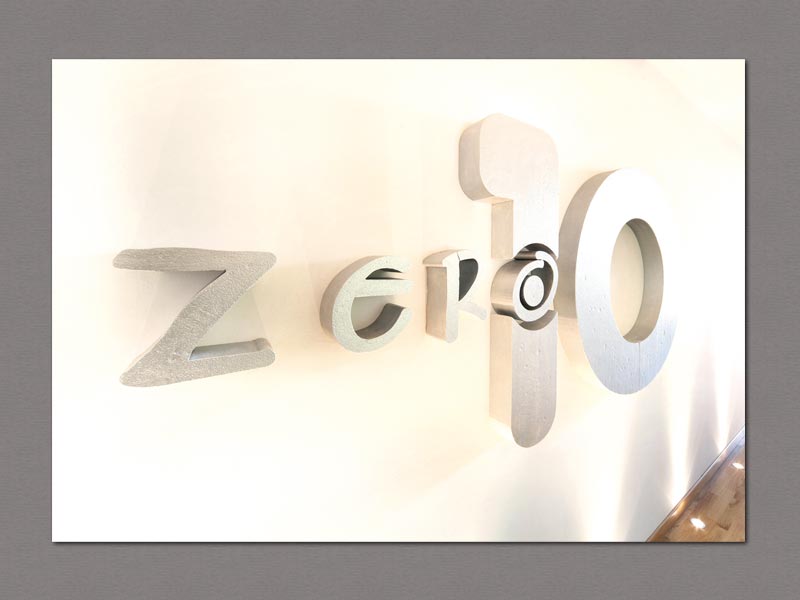 Scritta gigante del logo